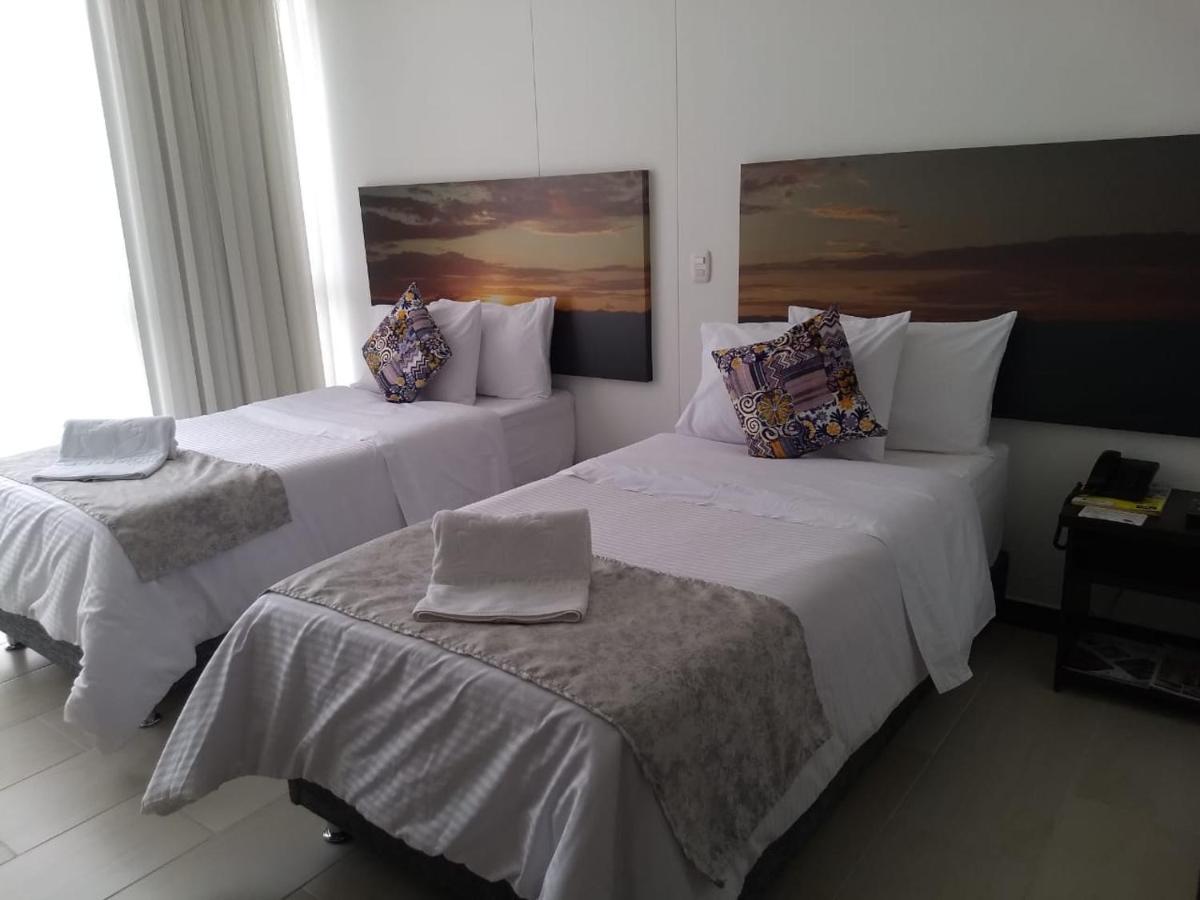 Luxury Hotel 圣罗莎德卡瓦尔 外观 照片