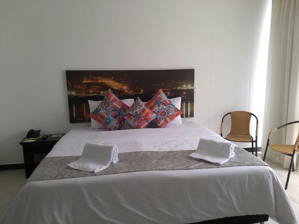 Luxury Hotel 圣罗莎德卡瓦尔 外观 照片