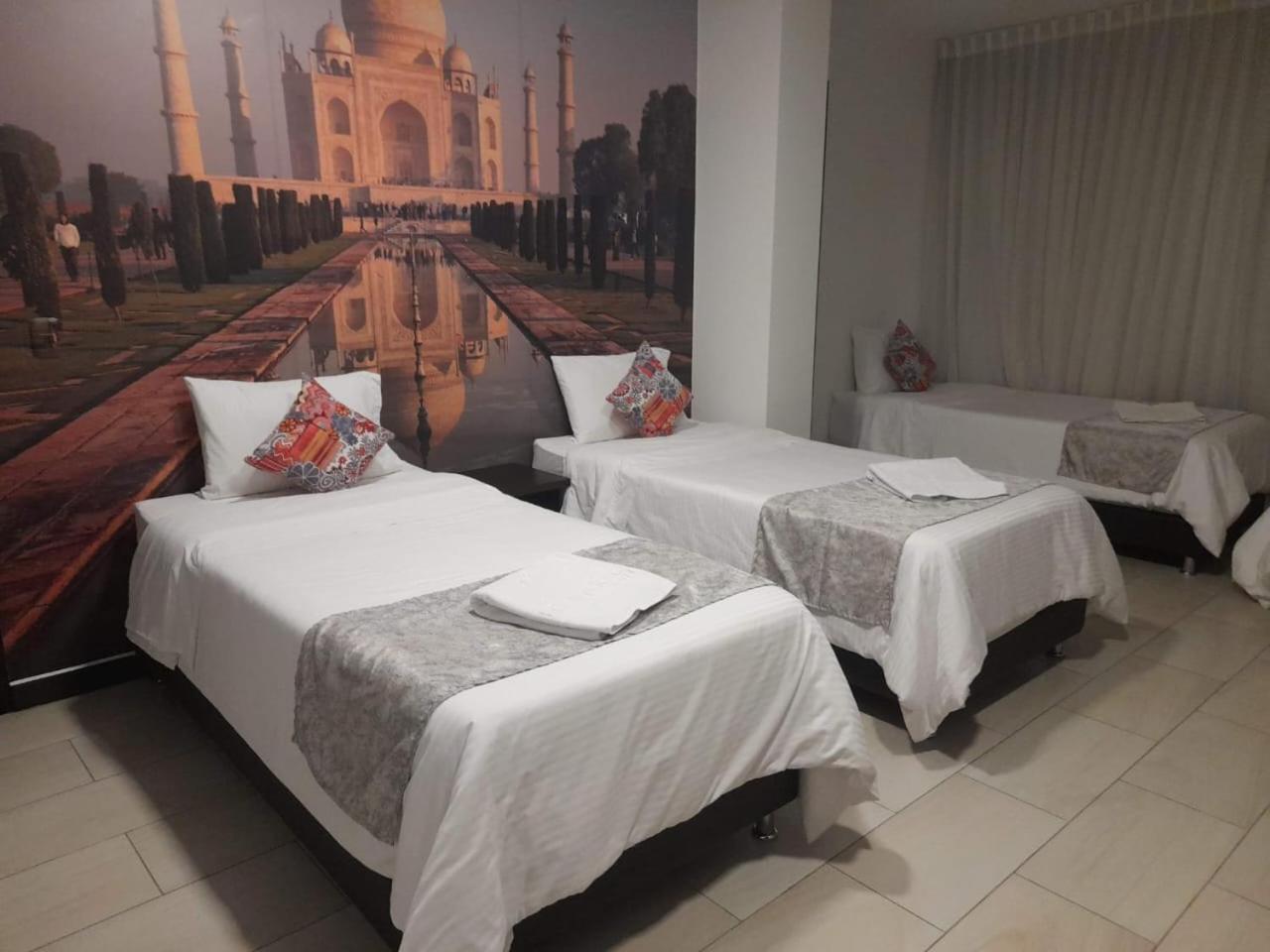 Luxury Hotel 圣罗莎德卡瓦尔 外观 照片
